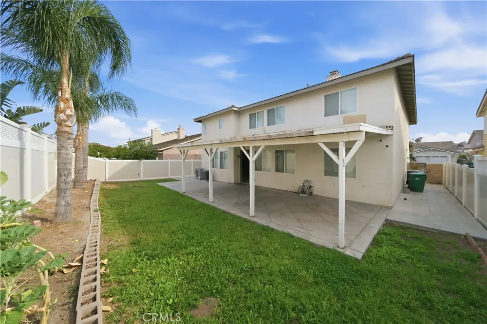 6710 Black Hawk Road Eastvale, CA 92880