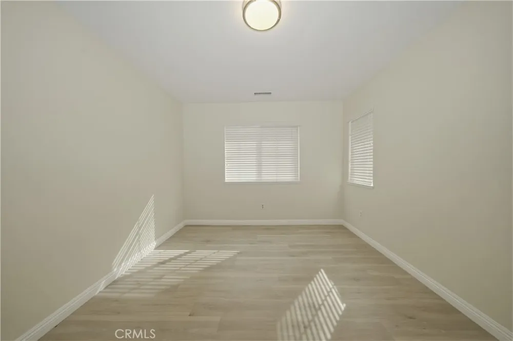 6710 Black Hawk Road Eastvale, CA 92880