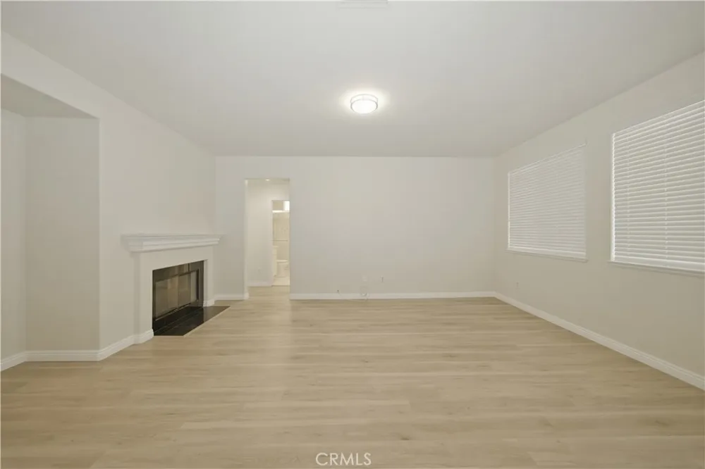 6710 Black Hawk Road Eastvale, CA 92880
