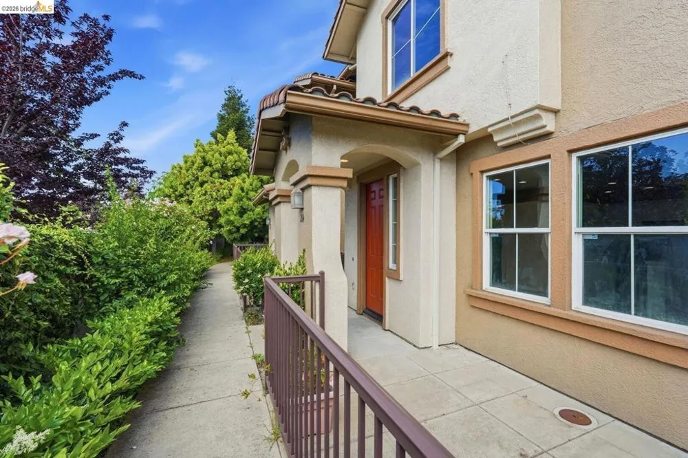 214 Carmel ST San Pablo, CA 94806
