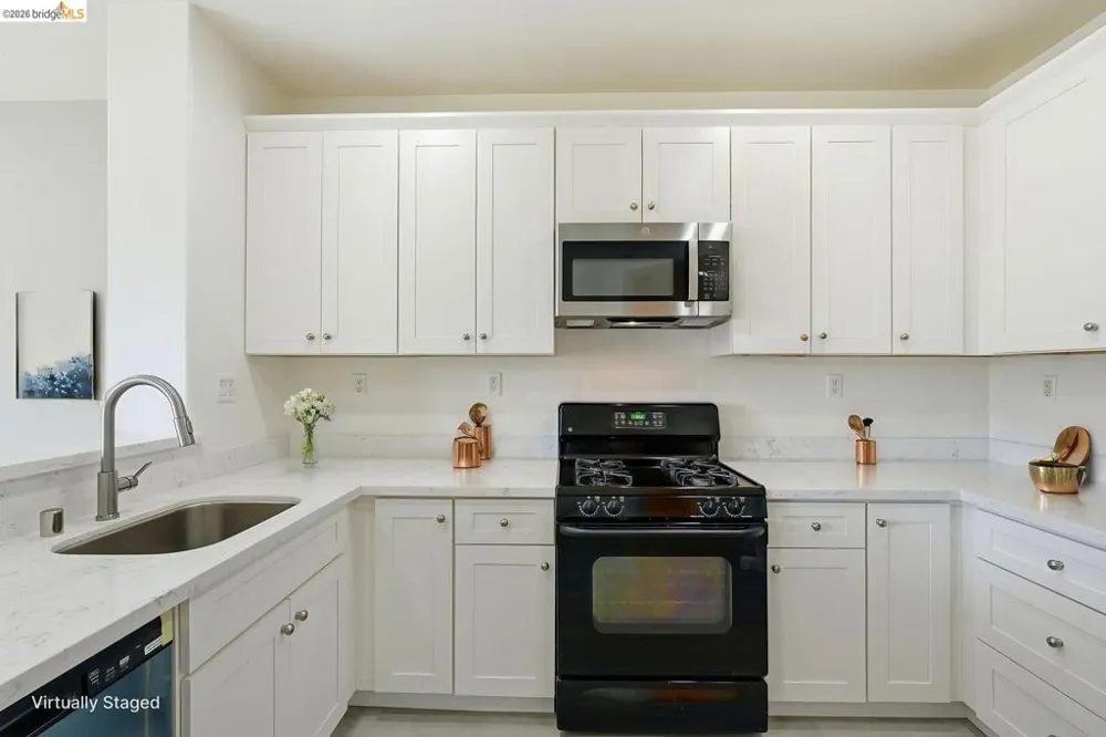 214 Carmel ST San Pablo, CA 94806