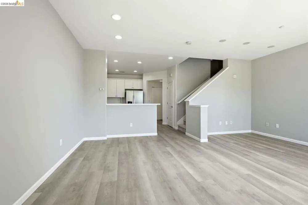 214 Carmel ST San Pablo, CA 94806