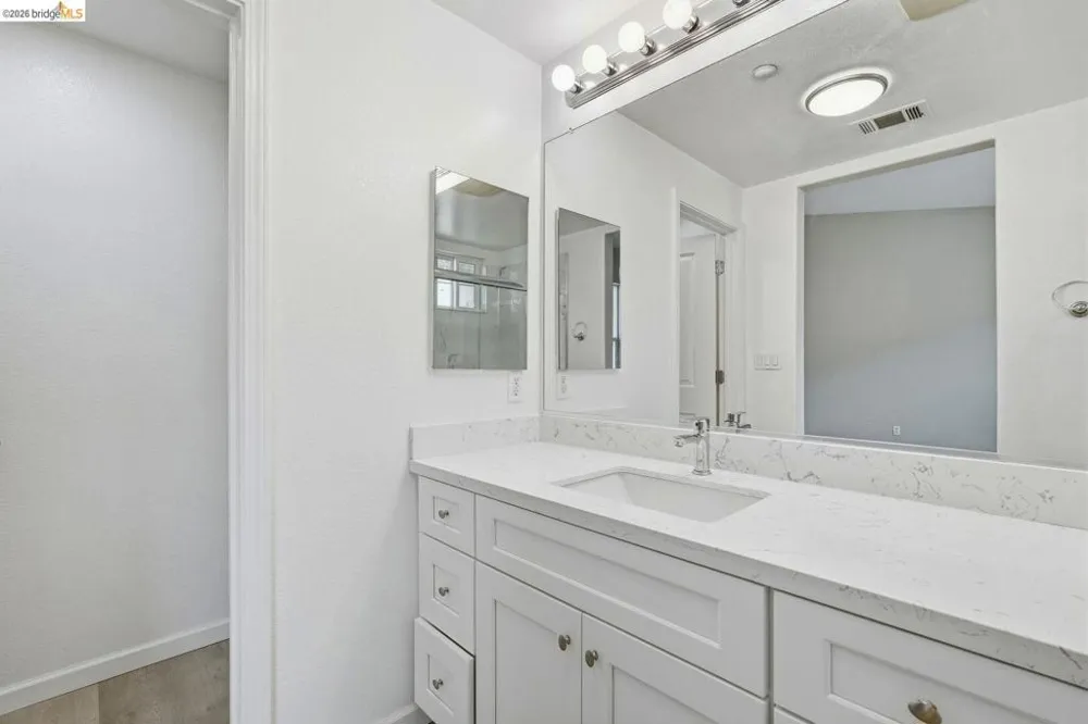 214 Carmel ST San Pablo, CA 94806