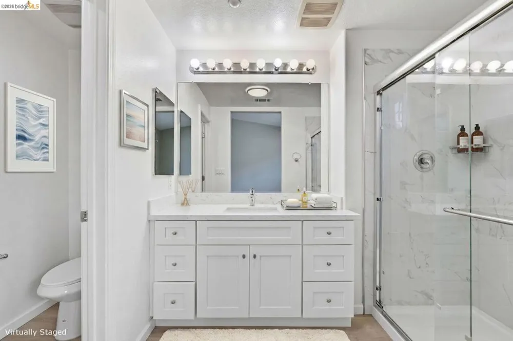 214 Carmel ST San Pablo, CA 94806