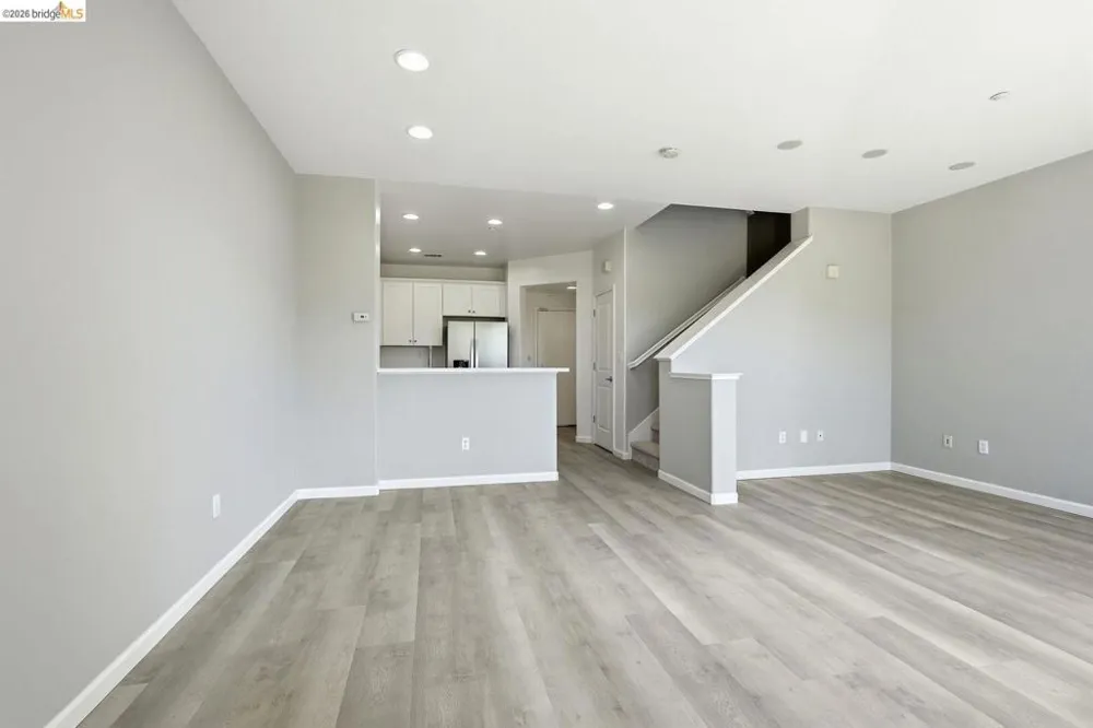 214 Carmel ST San Pablo, CA 94806