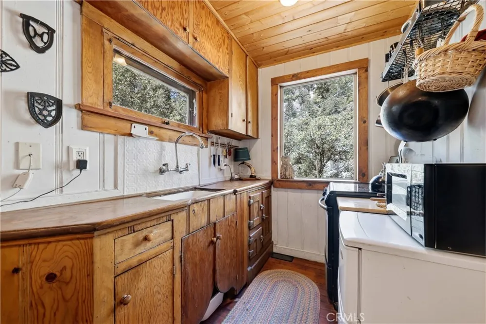 105 Upper San Antonio Falls Mt Baldy, CA 91759
