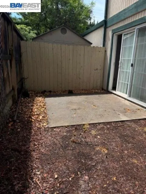 299 Shasta Dr #29 Vacaville, CA 95687