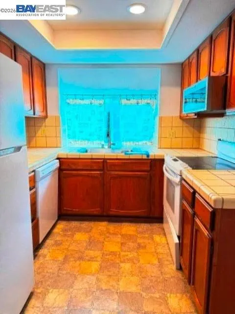 299 Shasta Dr #29 Vacaville, CA 95687