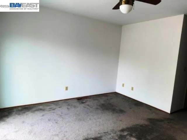 299 Shasta Dr #29 Vacaville, CA 95687