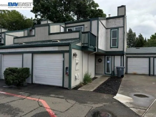 299 Shasta Dr #29 Vacaville, CA 95687