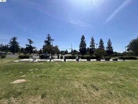 17051 Escalon Bellota Rd