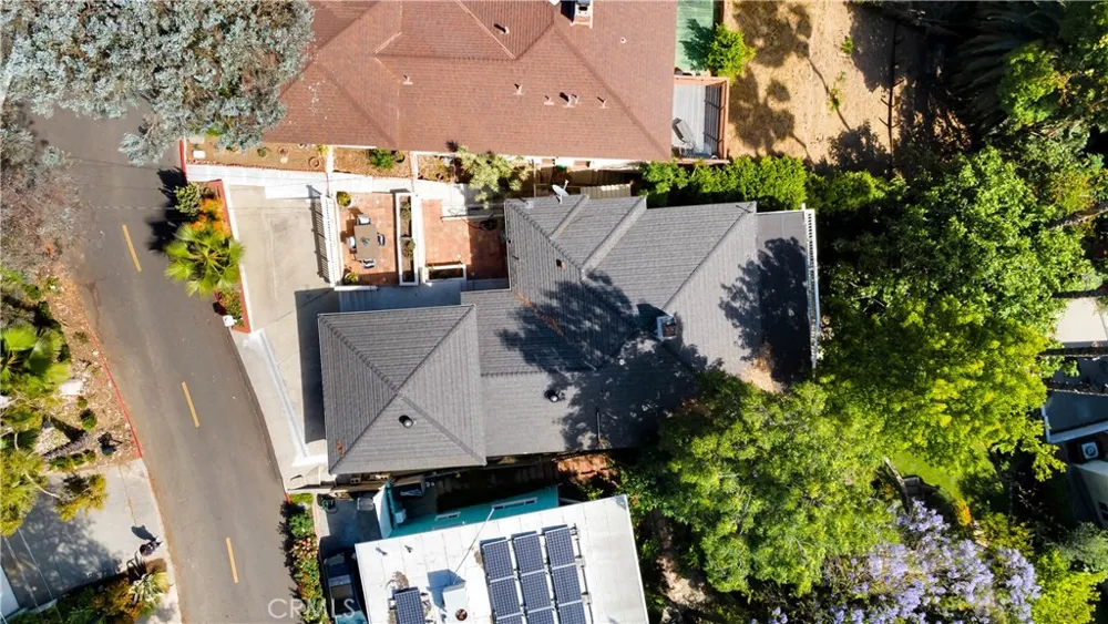 407 Alta Vista Avenue South Pasadena, CA 91030