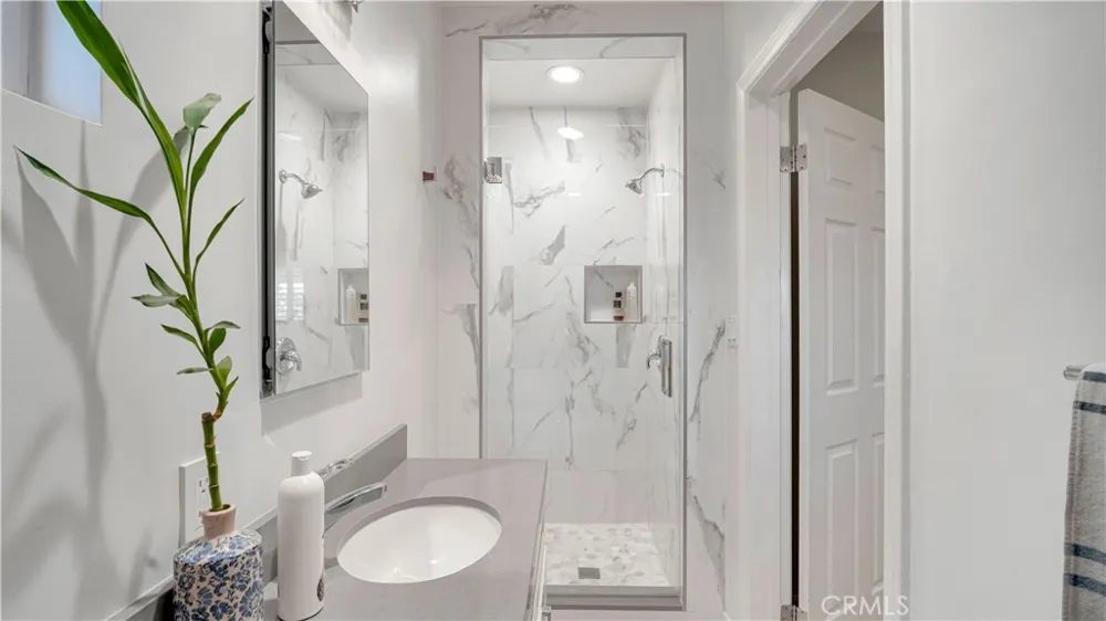 407 Alta Vista Avenue South Pasadena, CA 91030