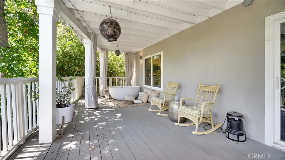 407 Alta Vista Avenue South Pasadena, CA 91030