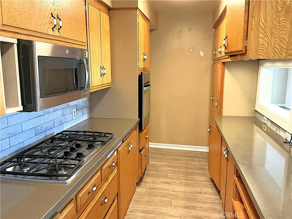 11735 Peach Tree Yucaipa, CA 92399