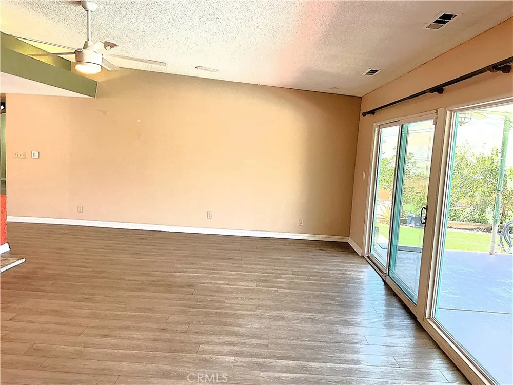 11735 Peach Tree Yucaipa, CA 92399