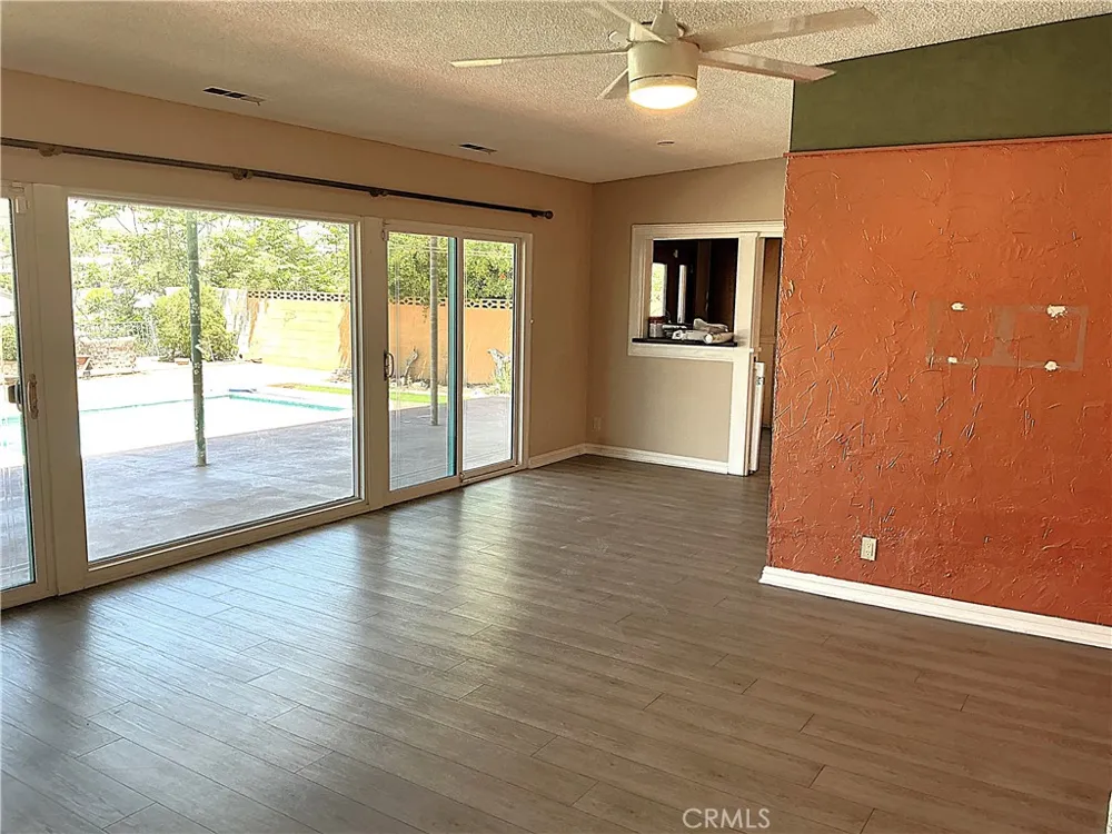 11735 Peach Tree Yucaipa, CA 92399