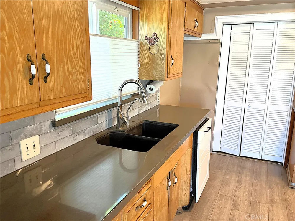 11735 Peach Tree Yucaipa, CA 92399