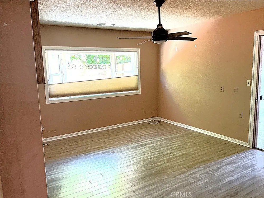 11735 Peach Tree Yucaipa, CA 92399