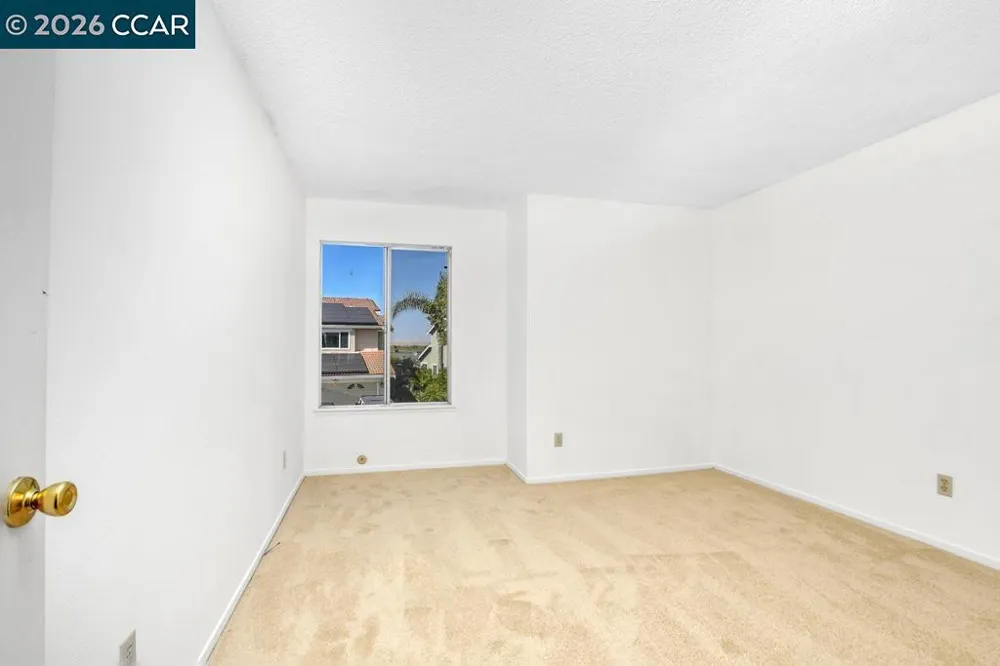 65 Edgewater Pl Pittsburg, CA 94565