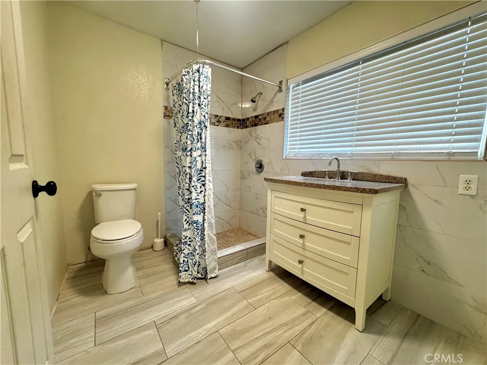 2775 Duncan Road Phelan, CA 92371