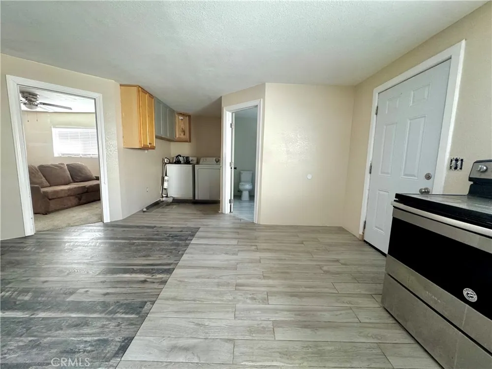 2775 Duncan Road Phelan, CA 92371