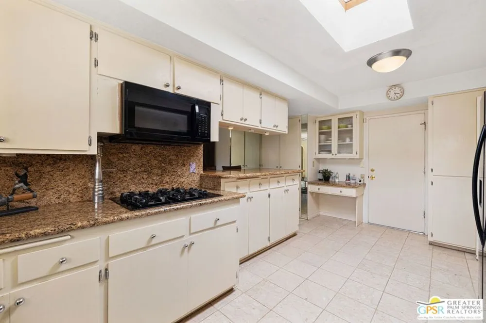 73070 Shadow Mountain Drive Palm Desert, CA 92260