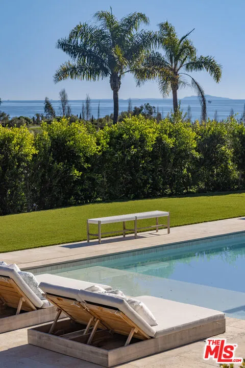 220 Montecito Ranch Lane Summerland, CA 93067
