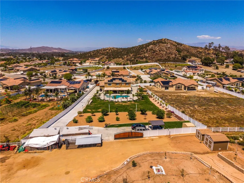 32797 Hayden Menifee, CA 92584