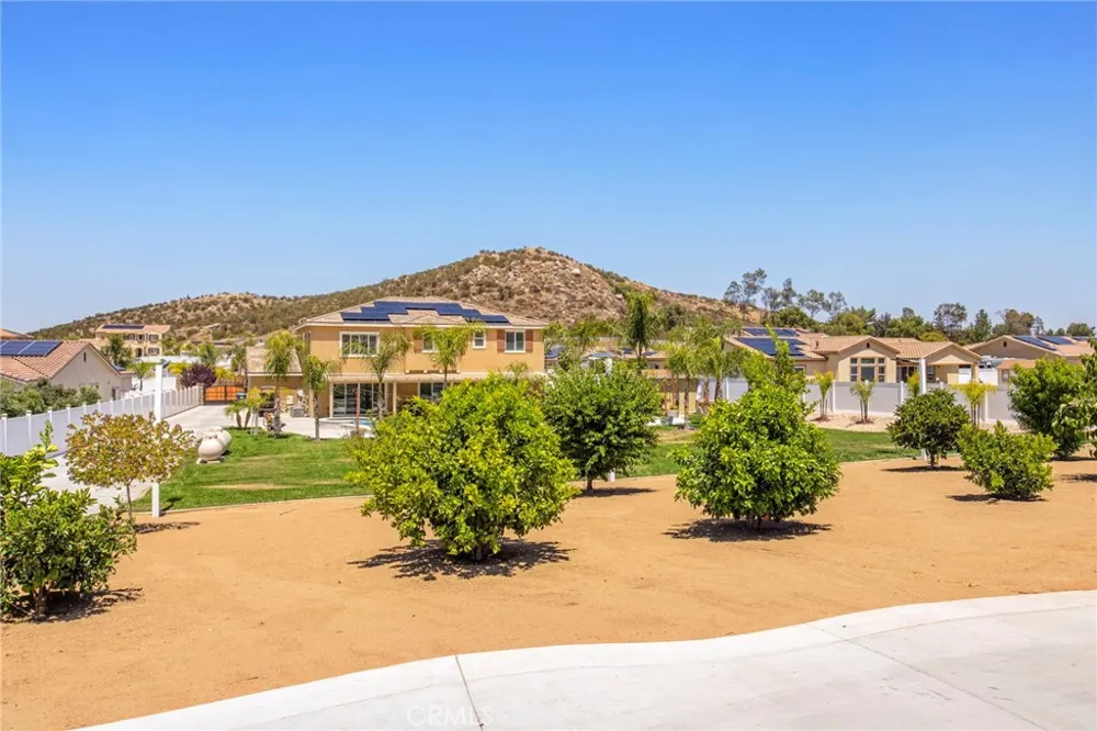 32797 Hayden Menifee, CA 92584