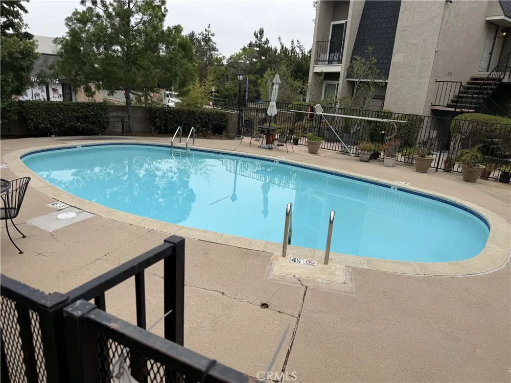 1135 Rosecrans Fullerton, CA 92833