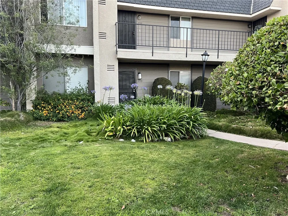 1135 Rosecrans Fullerton, CA 92833