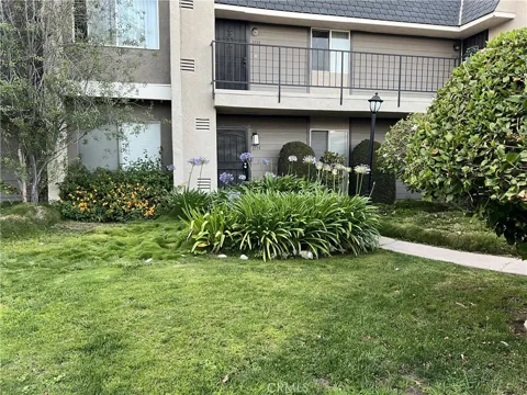 1135 Rosecrans