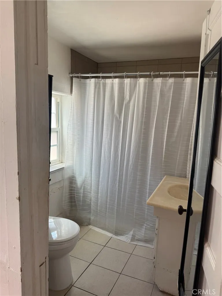 408 Pioneer Street Barstow, CA 92311