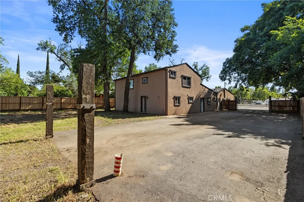 1914 Oleander Chico, CA 95926