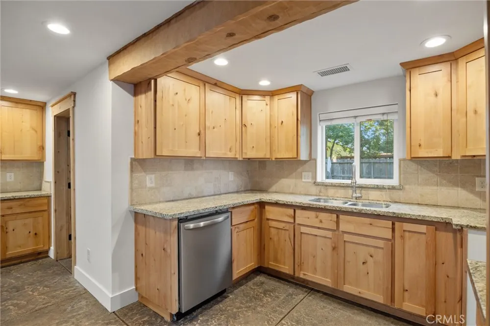 1914 Oleander Chico, CA 95926