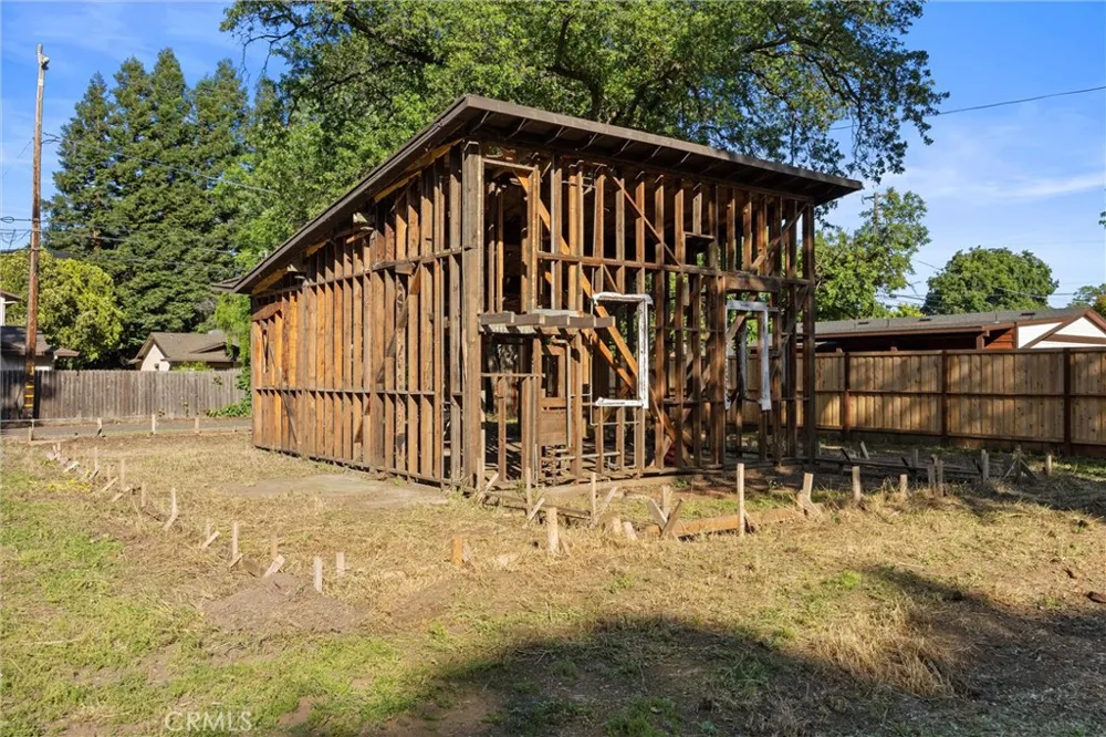 1914 Oleander Chico, CA 95926