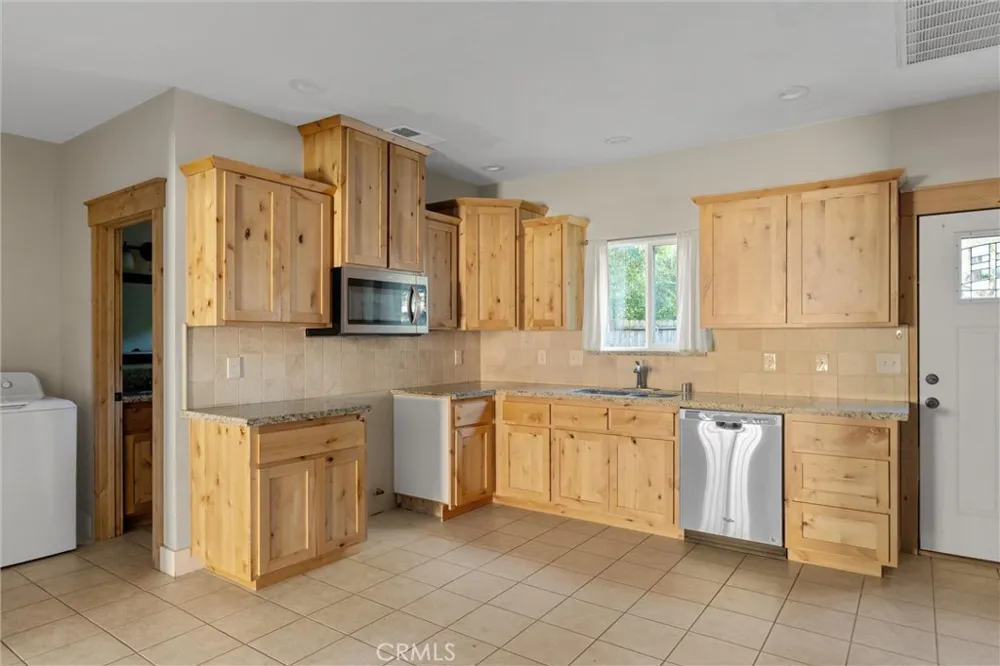 1914 Oleander Chico, CA 95926