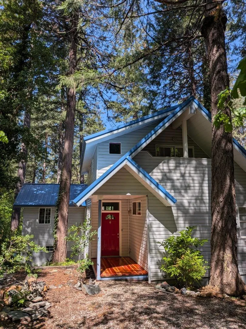 13020 Sadie D Drive Nevada City, CA 95959