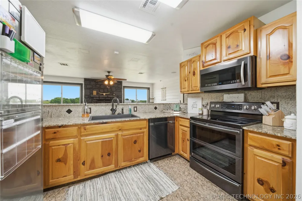 4654 E 181st Street Skiatook, OK 74070