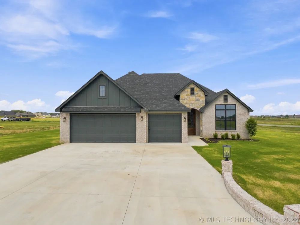 5677 E 136th Place Collinsville, OK 74021
