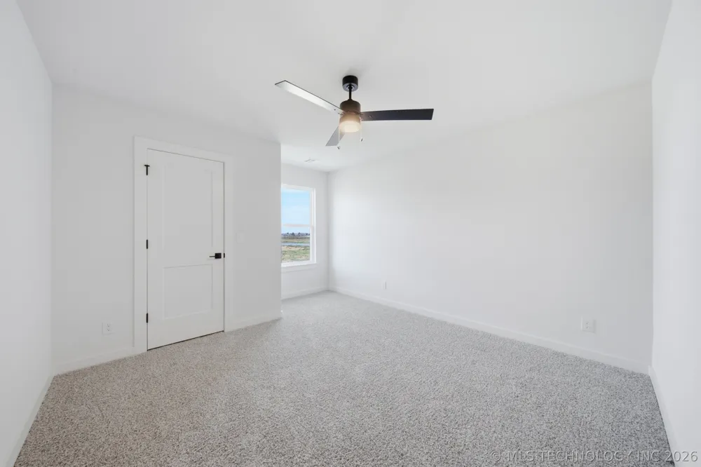 5677 E 136th Place Collinsville, OK 74021