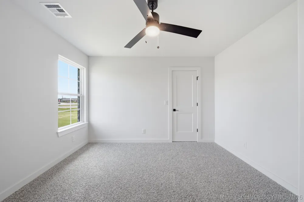 5677 E 136th Place Collinsville, OK 74021