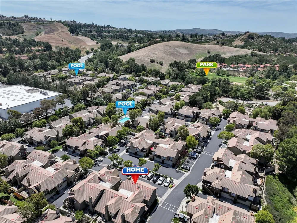 512 S Hollydale Anaheim, CA 92808