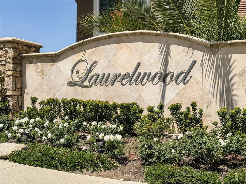 512 S Hollydale Anaheim, CA 92808