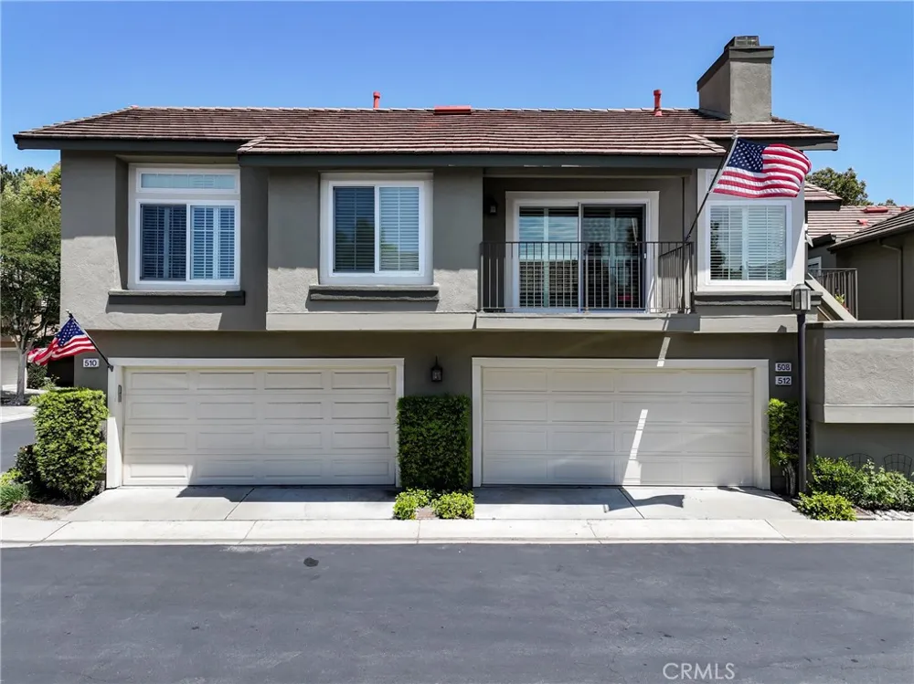 512 S Hollydale Anaheim, CA 92808