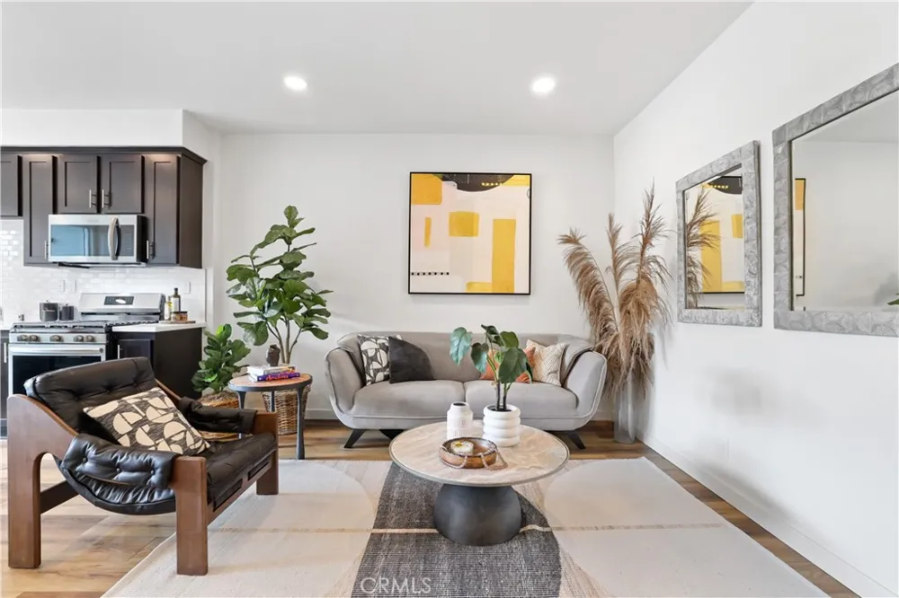29 Bigsby Drive Stanton, CA 90680