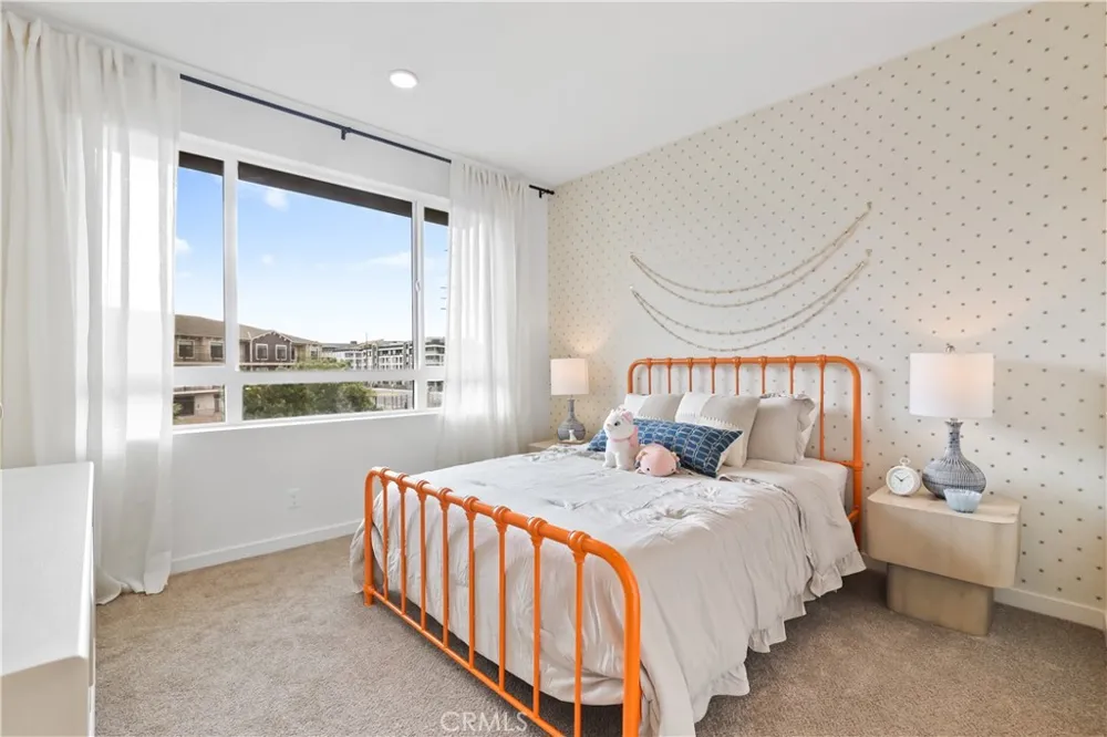 29 Bigsby Drive Stanton, CA 90680
