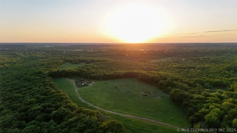 Maple Drive Kellyville, OK 74039