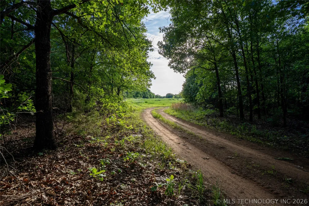 Maple Drive Kellyville, OK 74039
